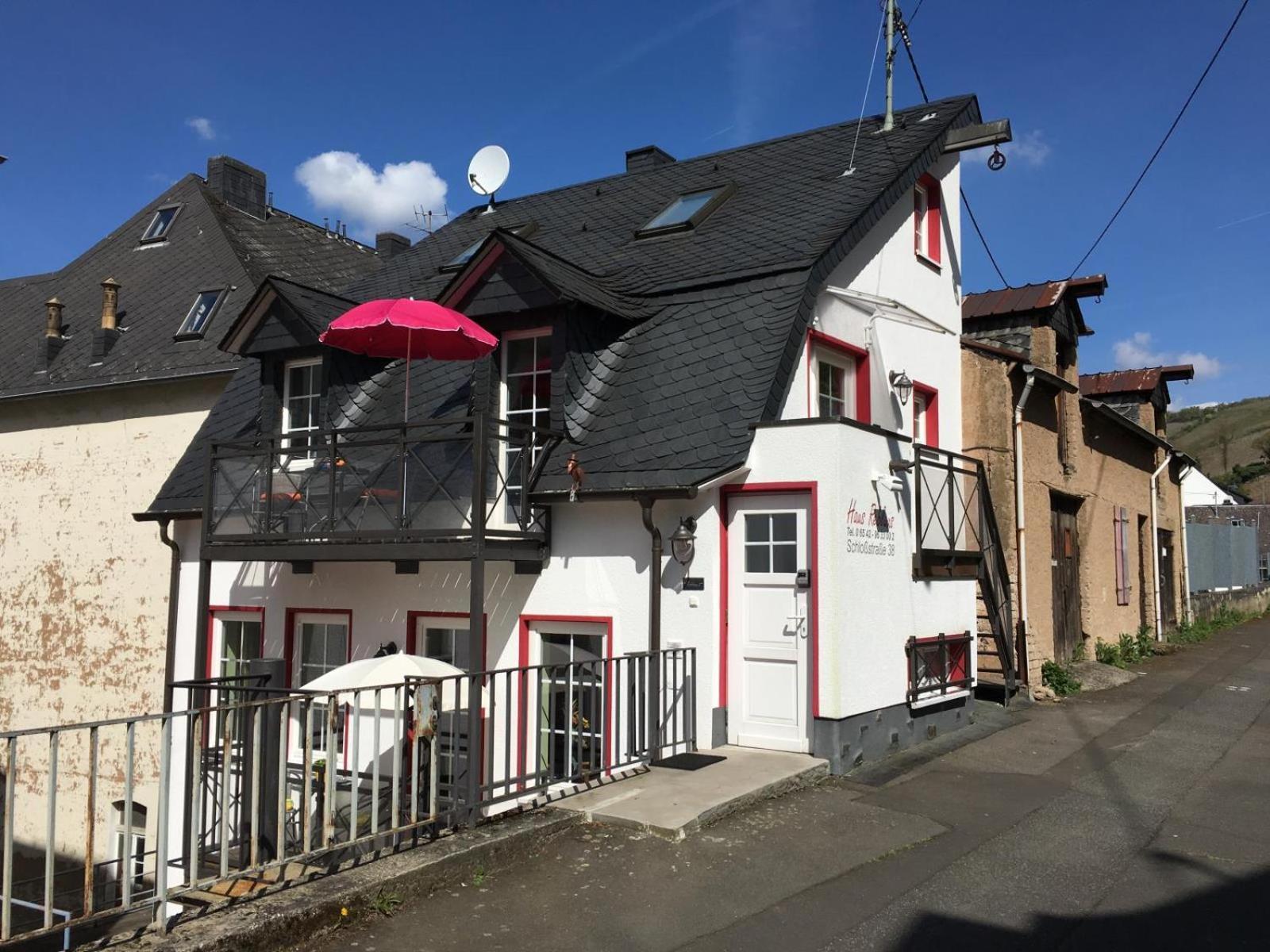 Mosel Ferienhaus Reblaus Цел ан дер Мозел Екстериор снимка